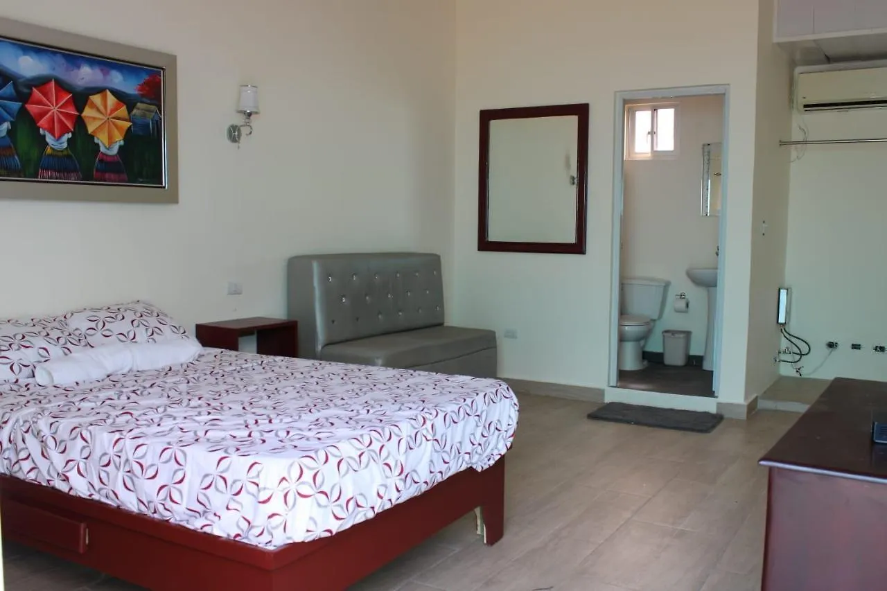 Inn Oceanside Hotel & Pool Bayahibe